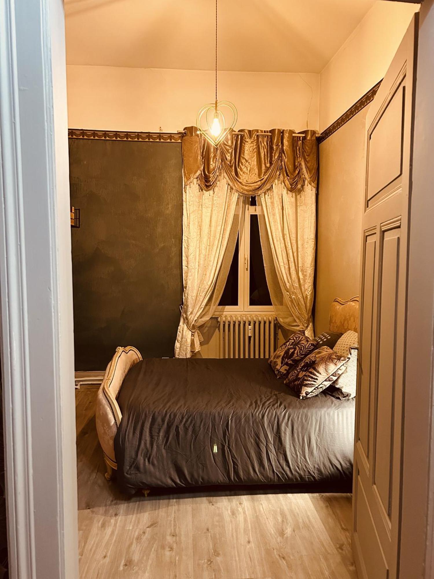 La Mariefacture - Comme A L'Opera Apartment Neuf-Brisach Bagian luar foto