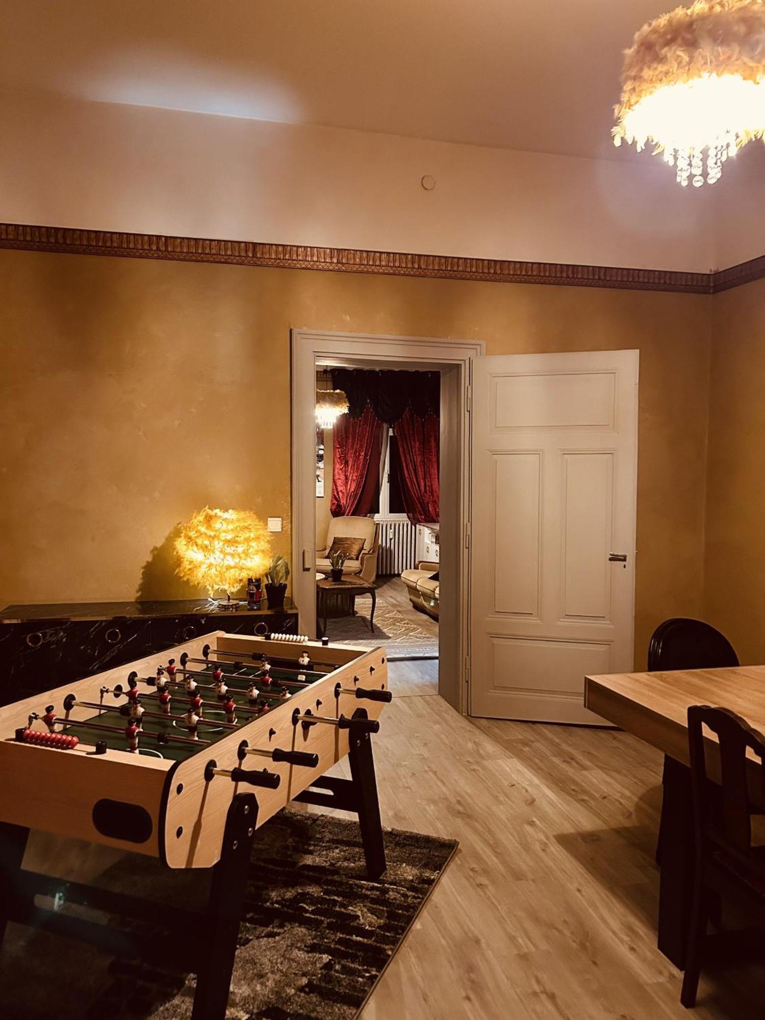 La Mariefacture - Comme A L'Opera Apartment Neuf-Brisach Bagian luar foto