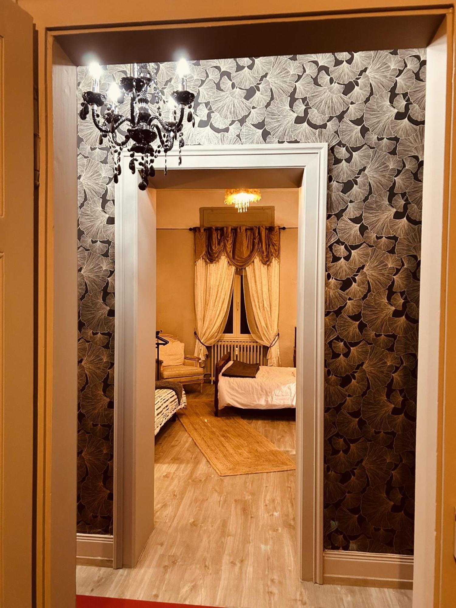 La Mariefacture - Comme A L'Opera Apartment Neuf-Brisach Bagian luar foto