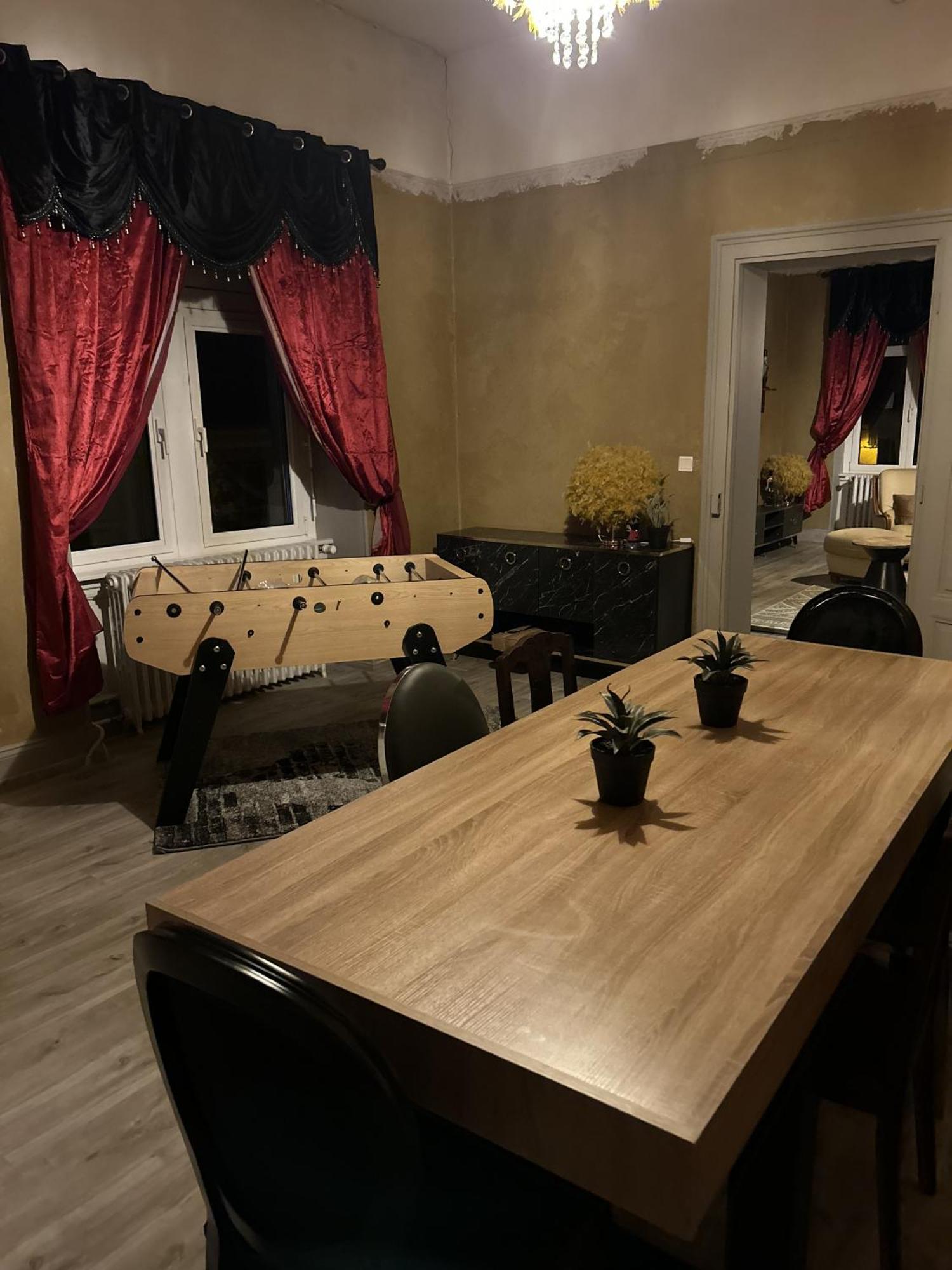 La Mariefacture - Comme A L'Opera Apartment Neuf-Brisach Bagian luar foto